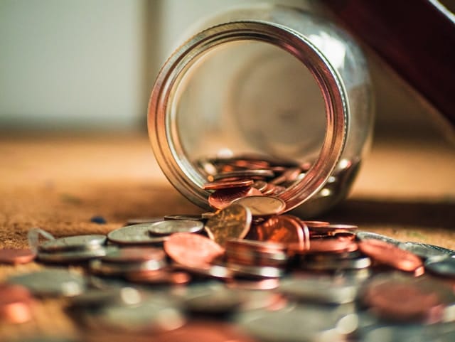 ¿Cómo salir de deudas si no tengo dinero?